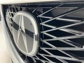 Thumbnail of 2026 Platinum White Pearl Acura MDX