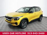 Thumbnail of 2023 Starbright Yellow/Black Roof Kia Seltos