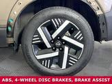 Thumbnail of 2025 Canyon Bronze Metallic Nissan Kicks