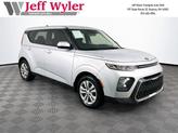 Photo of 2020 Sparkling Silver Kia Soul