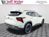 Thumbnail of 2025 Cacti Green Chevrolet Trax