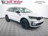 Photo of 2022 Wolf Gray Kia Sorento