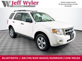 Photo of 2012 White Suede Ford Escape