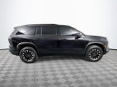 Thumbnail of 2025 Mosaic Black Metallic Chevrolet Traverse