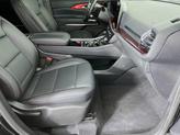 Thumbnail of 2025 Mosaic Black Metallic Chevrolet Traverse