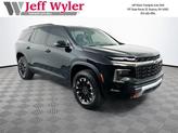 Photo of 2025 Mosaic Black Metallic Chevrolet Traverse