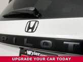 Thumbnail of 2025 Platinum White Pearl Honda Pilot
