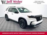 Photo of 2025 Platinum White Pearl Honda Pilot