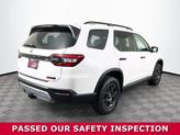 Thumbnail of 2025 Platinum White Pearl Honda Pilot