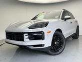 Photo of 2024 Gray Porsche Cayenne