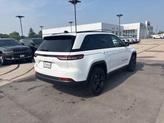 Thumbnail of 2025 Bright White Clearcoat Jeep Grand Cherokee