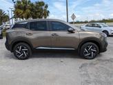 Thumbnail of 2025 Canyon Bronze Metallic Nissan Kicks