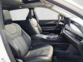 Thumbnail of 2022 Majestic White INFINITI QX60