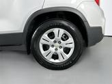 Thumbnail of 2018 Silver Ice Metallic Chevrolet Trax