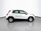 Thumbnail of 2018 Silver Ice Metallic Chevrolet Trax