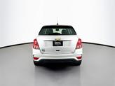 Thumbnail of 2018 Silver Ice Metallic Chevrolet Trax