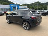 Thumbnail of 2018 Granite Crystal Metallic Clearcoat Jeep Compass