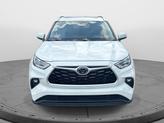 Thumbnail of 2021 Blizzard Pearl Toyota Highlander