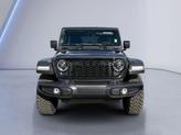 Thumbnail of 2025 Granite Crystal Metallic Clearcoat Jeep Wrangler