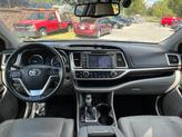 Thumbnail of 2016 Predawn Gray Mica Toyota Highlander