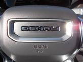 Thumbnail of 2024 White Frost Tricoat GMC Acadia