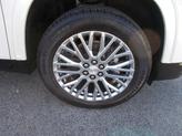 Thumbnail of 2024 White Frost Tricoat GMC Acadia