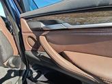 Thumbnail of 2018 Carbon Black Metallic BMW X5