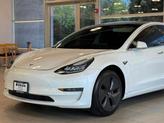 Thumbnail of 2019 Pearl White Multi-Coat Tesla Model 3