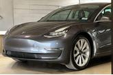 Thumbnail of 2019 Midnight Silver Metallic Tesla Model 3