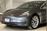 Thumbnail of 2020 Midnight Silver Metallic Tesla Model 3