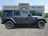 Thumbnail of 2025 Granite Crystal Metallic Clearcoat Jeep Wrangler