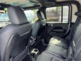 Thumbnail of 2025 Granite Crystal Metallic Clearcoat Jeep Gladiator