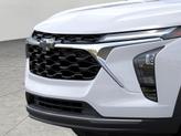 Thumbnail of 2025 Summit White Chevrolet Trax