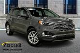 Photo of 2022 CARBONIZED GRAY Ford Edge
