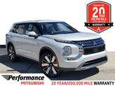 Photo of 2025 White Diamond Mitsubishi Outlander