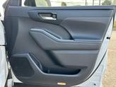 Thumbnail of 2022 Pearl Toyota Highlander