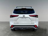 Thumbnail of 2022 Pearl Toyota Highlander