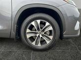 Thumbnail of 2024 Magnetic Gray Toyota Highlander
