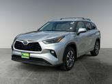 Thumbnail of 2024 Celestial Silver Metallic Toyota Highlander Hybrid
