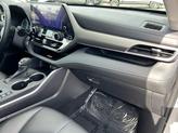 Thumbnail of 2024 Celestial Silver Metallic Toyota Highlander Hybrid