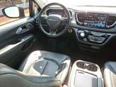 Thumbnail of 2021 Brilliant Black Crystal Pearlcoat Chrysler Pacifica