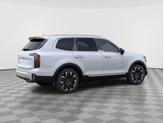 Thumbnail of 2025 Glacial White Pearl Kia Telluride