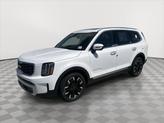 Thumbnail of 2025 Glacial White Pearl Kia Telluride
