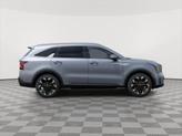 Thumbnail of 2025 Everlasting Silver Kia Sorento