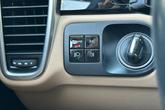 Thumbnail of 2021 Carrara White Metallic Porsche Cayenne
