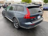 Thumbnail of 2020 Denim Blue Metallic Volvo V60 Cross Country