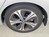Thumbnail of 2021 Brilliant Silver Metallic Nissan Leaf