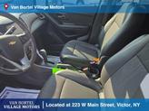Thumbnail of 2022 Silver Ice Metallic Chevrolet Trax