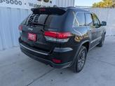 Thumbnail of 2020 Diamond Black Jeep Grand Cherokee