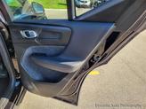 Thumbnail of 2025 Onyx Black Metallic Volvo XC40